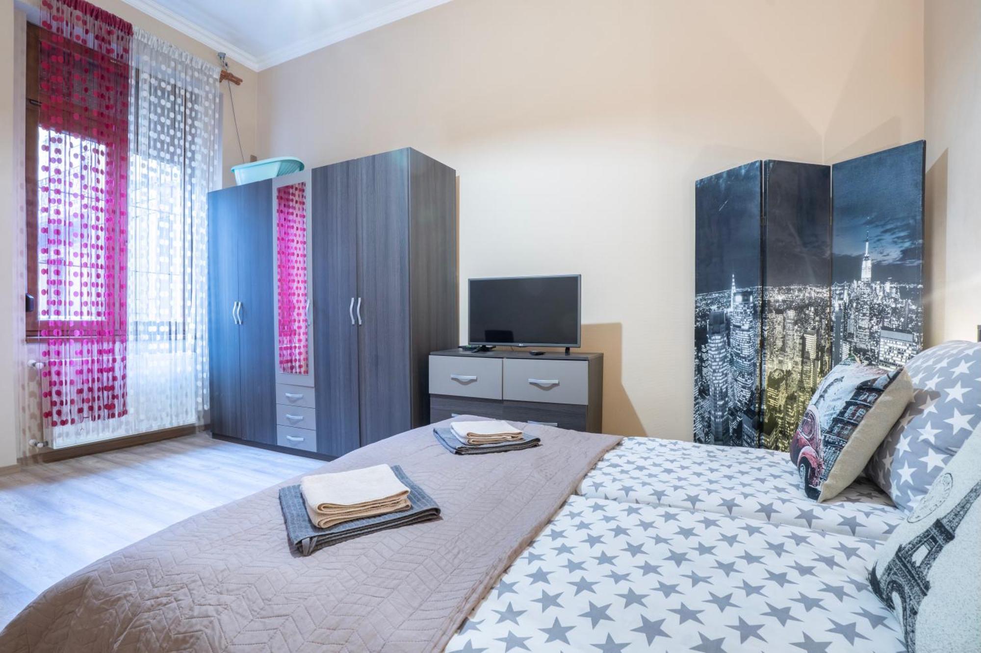 Apartment Near Opera In Downtown Budapest Exteriör bild