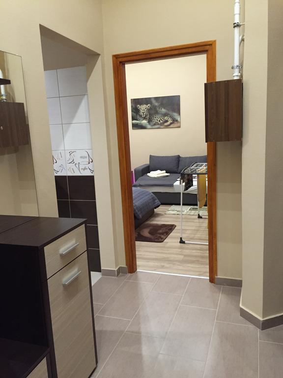 Apartment Near Opera In Downtown Budapest Exteriör bild