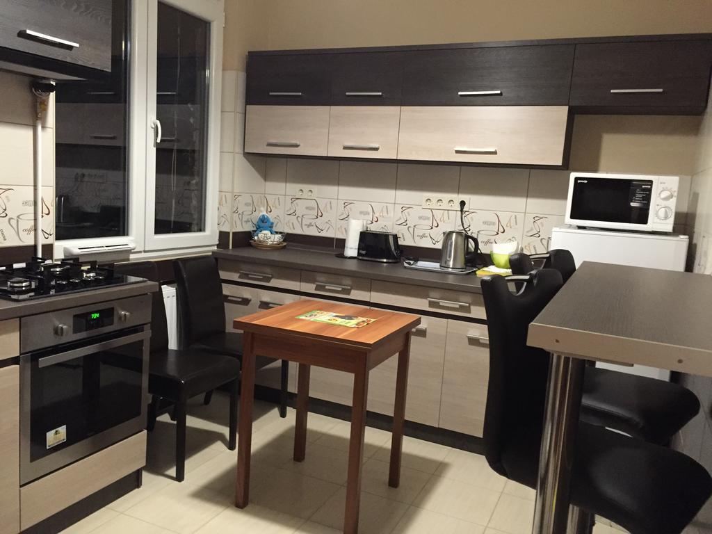 Apartment Near Opera In Downtown Budapest Exteriör bild